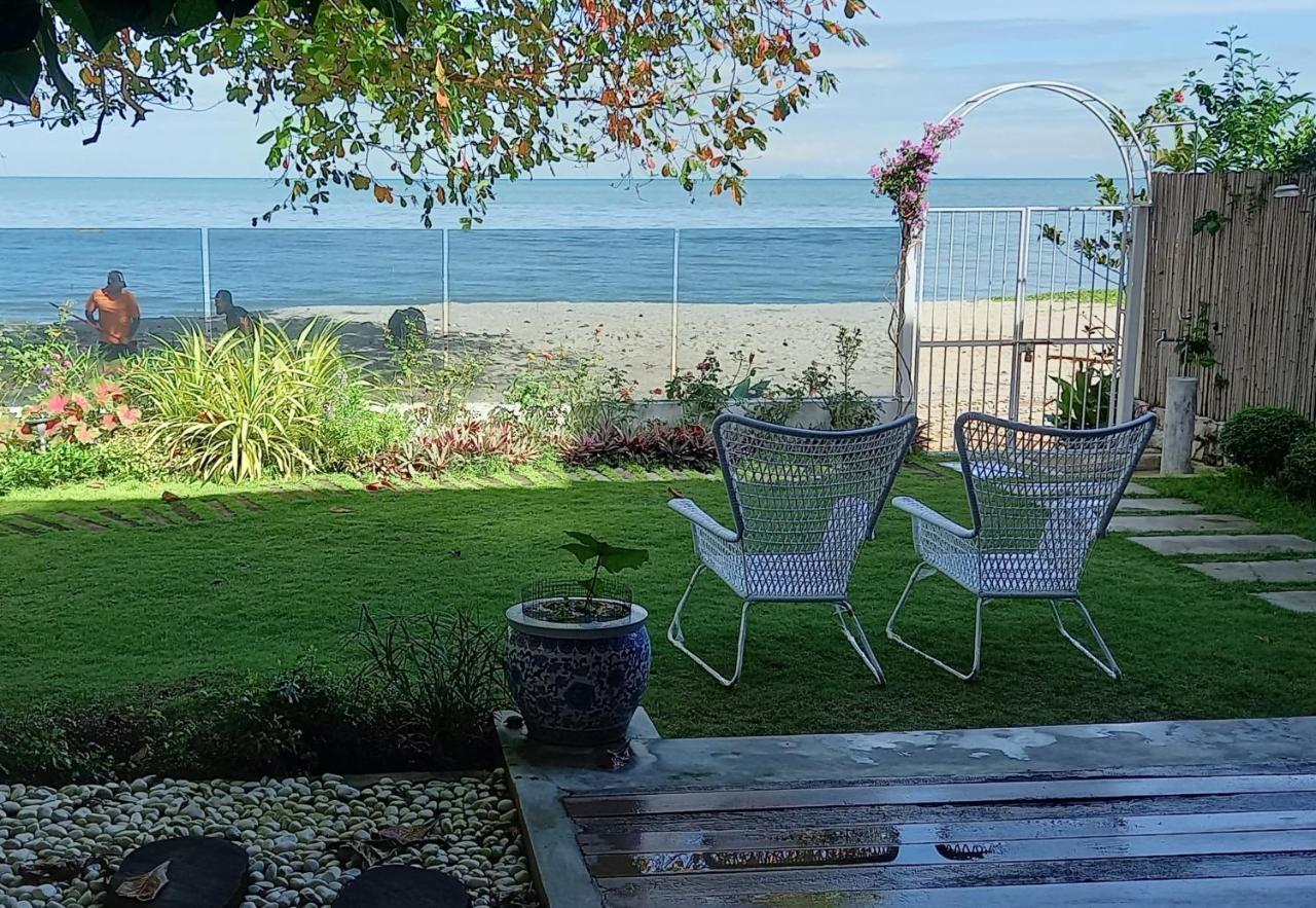 Smell Rose Beach Garden Batu Feringgi Εξωτερικό φωτογραφία