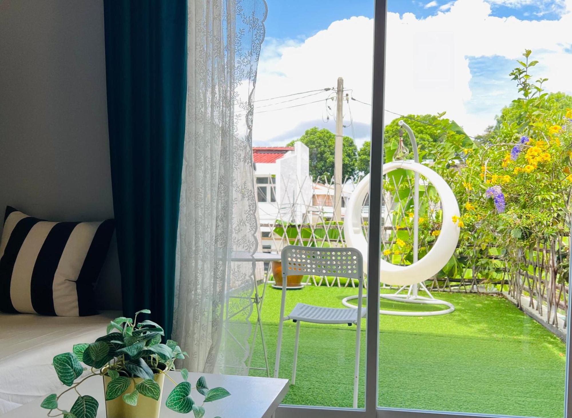 Smell Rose Beach Garden Batu Feringgi Εξωτερικό φωτογραφία