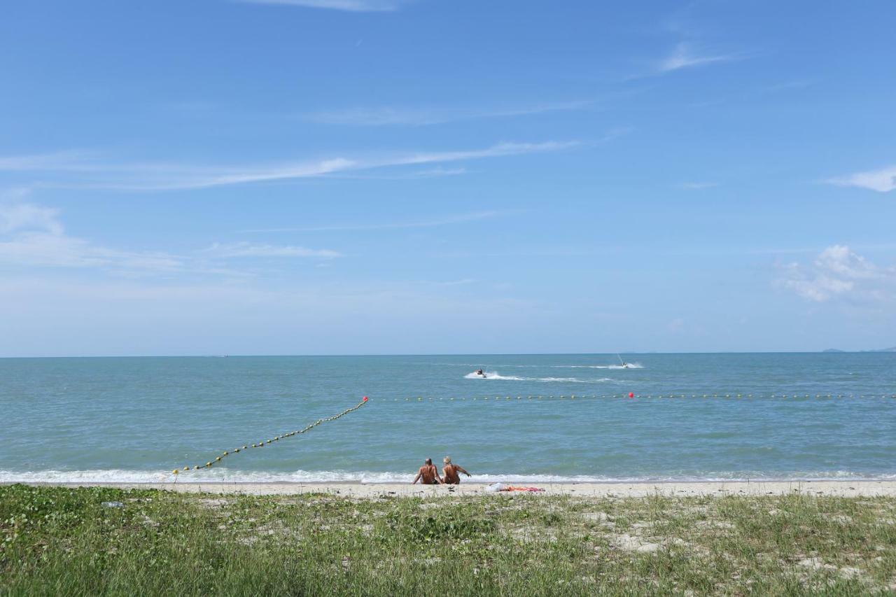 Smell Rose Beach Garden Batu Feringgi Εξωτερικό φωτογραφία