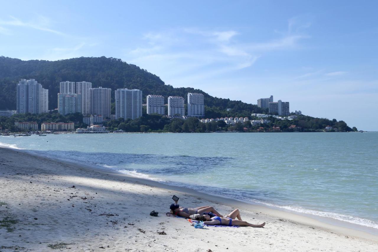 Smell Rose Beach Garden Batu Feringgi Εξωτερικό φωτογραφία