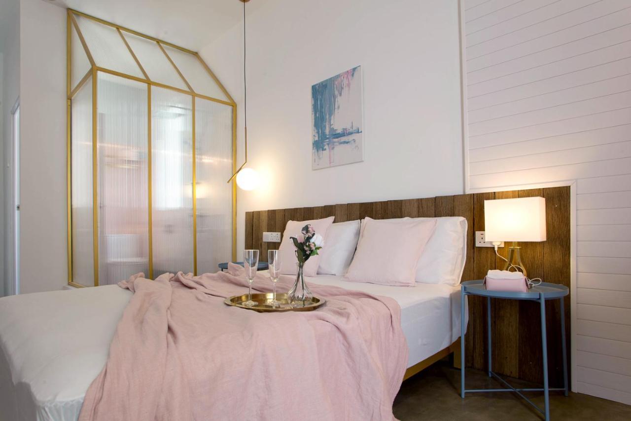 Smell Rose Beach Garden Batu Feringgi Εξωτερικό φωτογραφία